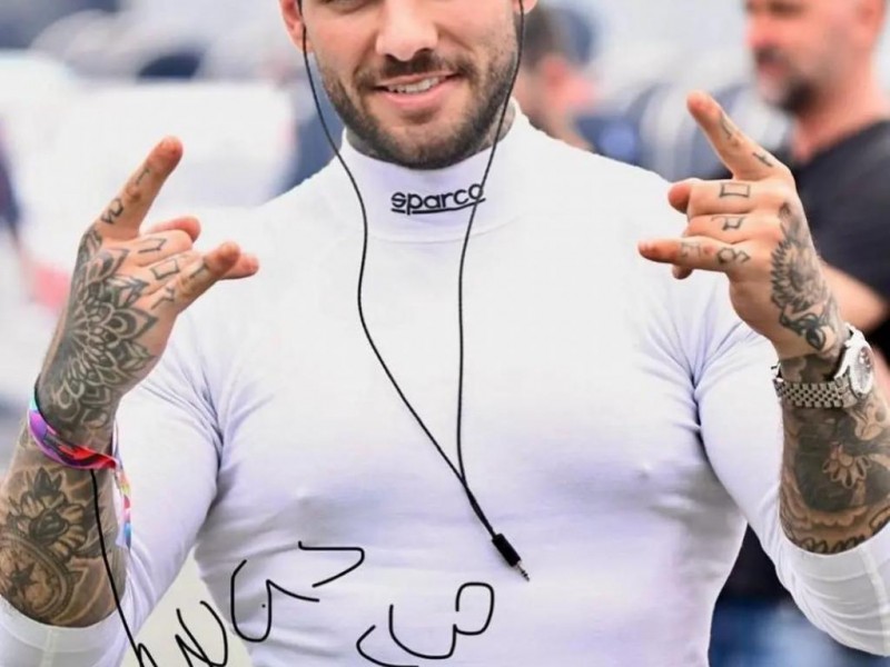 Lucas Lucco brilha nas pistas: Cantor alcança segundo lugar na Porsche Cup em Goiânia